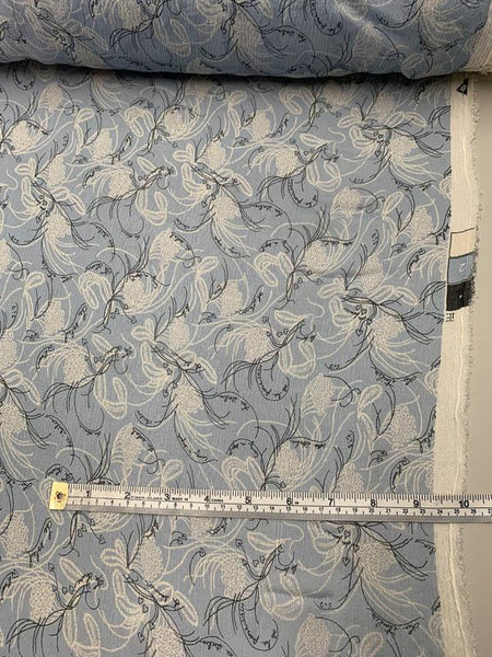 Grande Floral Fabric / Grey