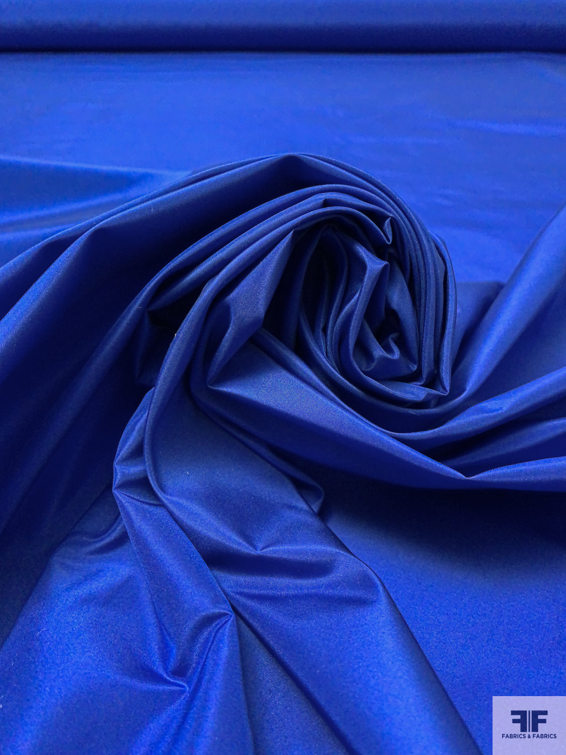 Royal blue plain 100% Pure silk satin fabric-D10143 - Regal Fabrics Royal blue plain 100% Pure silk satin fabric-D10143 - Regal Fabrics