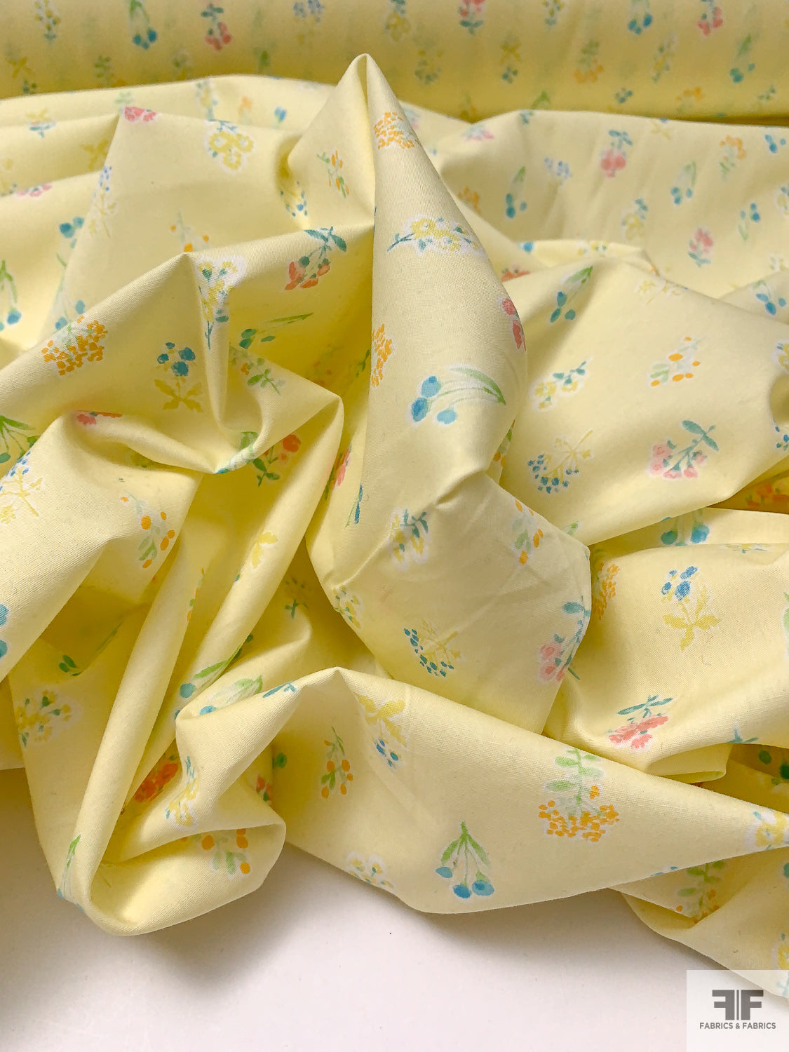 Made in Japan Ditsy Floral Printed Cotton Lawn - Baby Yellow/Blue/Peach/Green Made in Japan Ditsy Floral Printed Cotton Lawn - Baby Yellow/Blue/Peach/Green