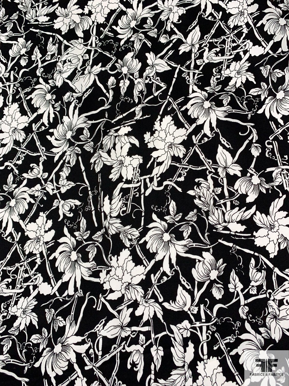 Crawly Floral Printed Cotton Sateen - Black / White