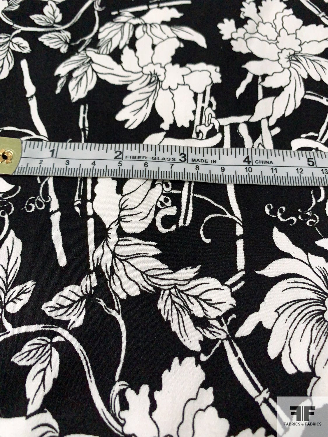 Crawly Floral Printed Cotton Sateen - Black / White