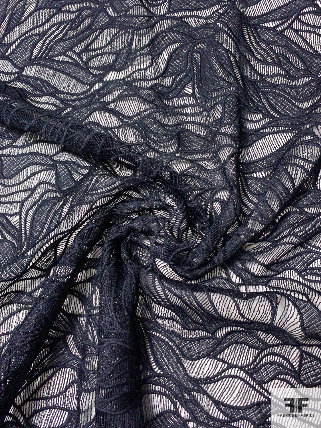 Wavy Leaf Striations Guipure Lace - Navy