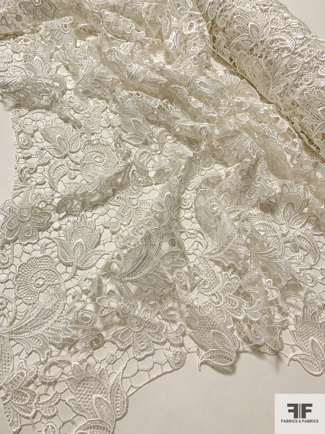 Paisley Floral Guipure Lace - Light Ivory