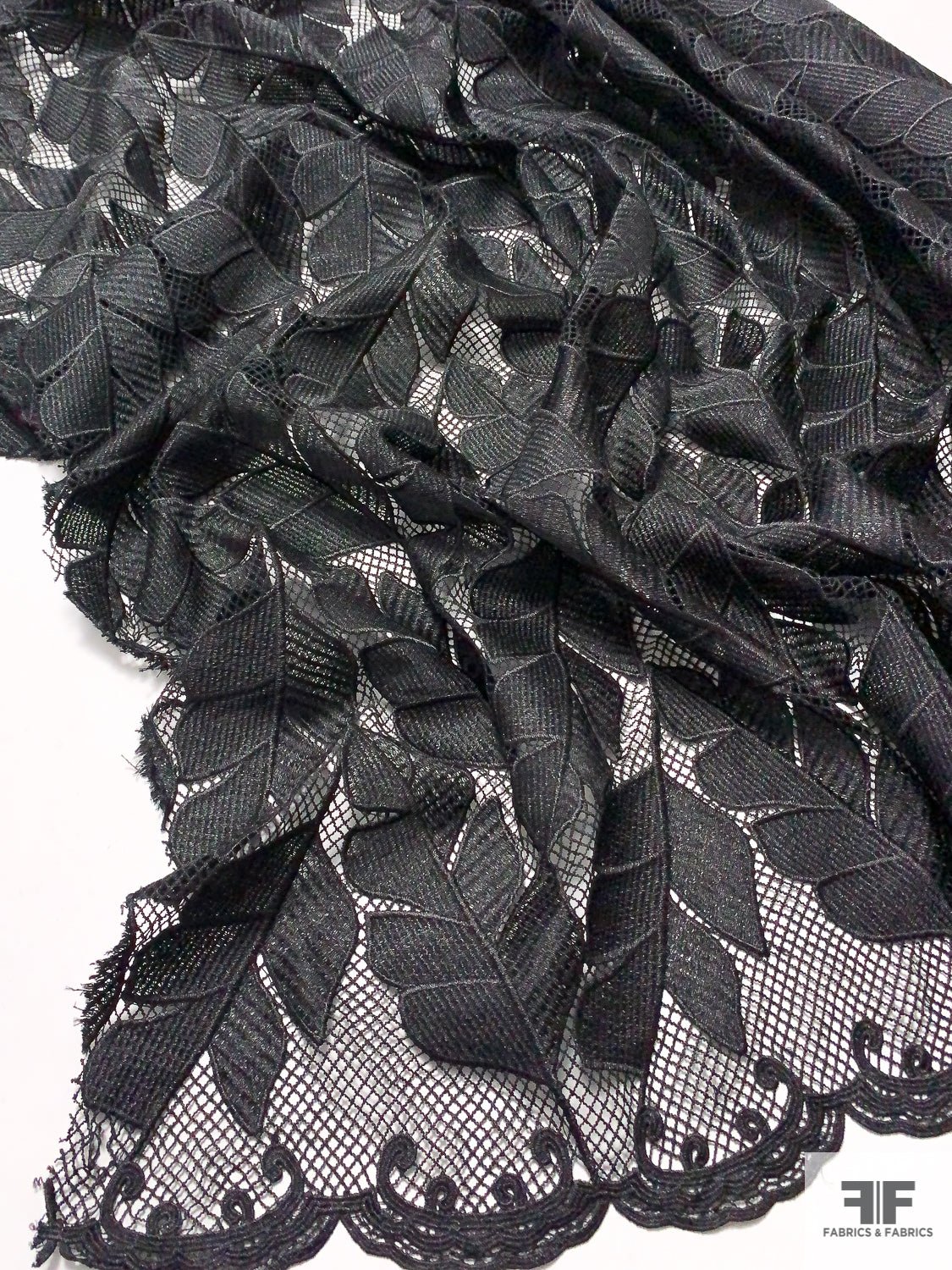 Black Scalloped Guipure Lace - Fabrics & Fabrics