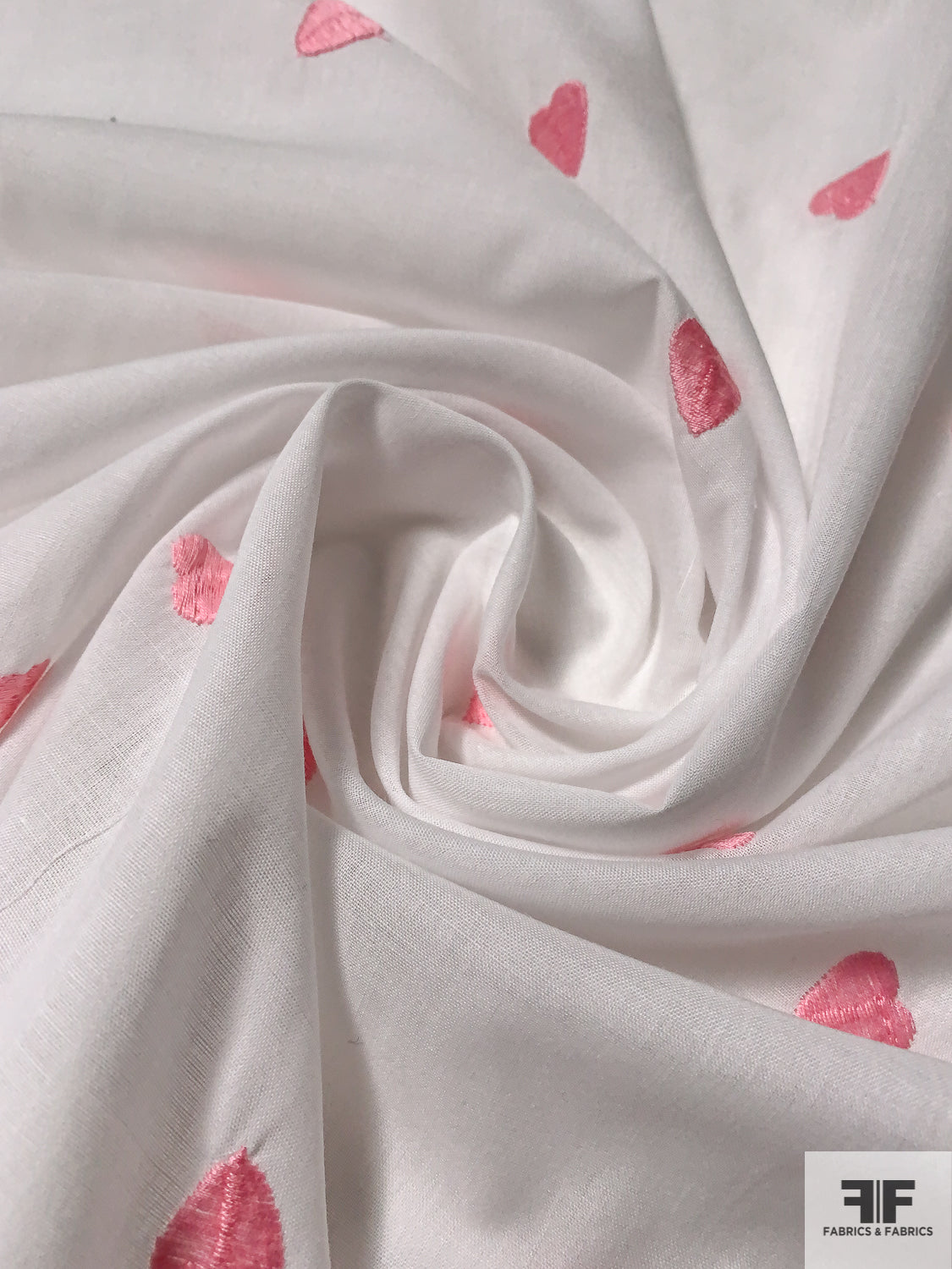 Hearts Embroidered Cotton Batiste - Baby Pink / Off-White