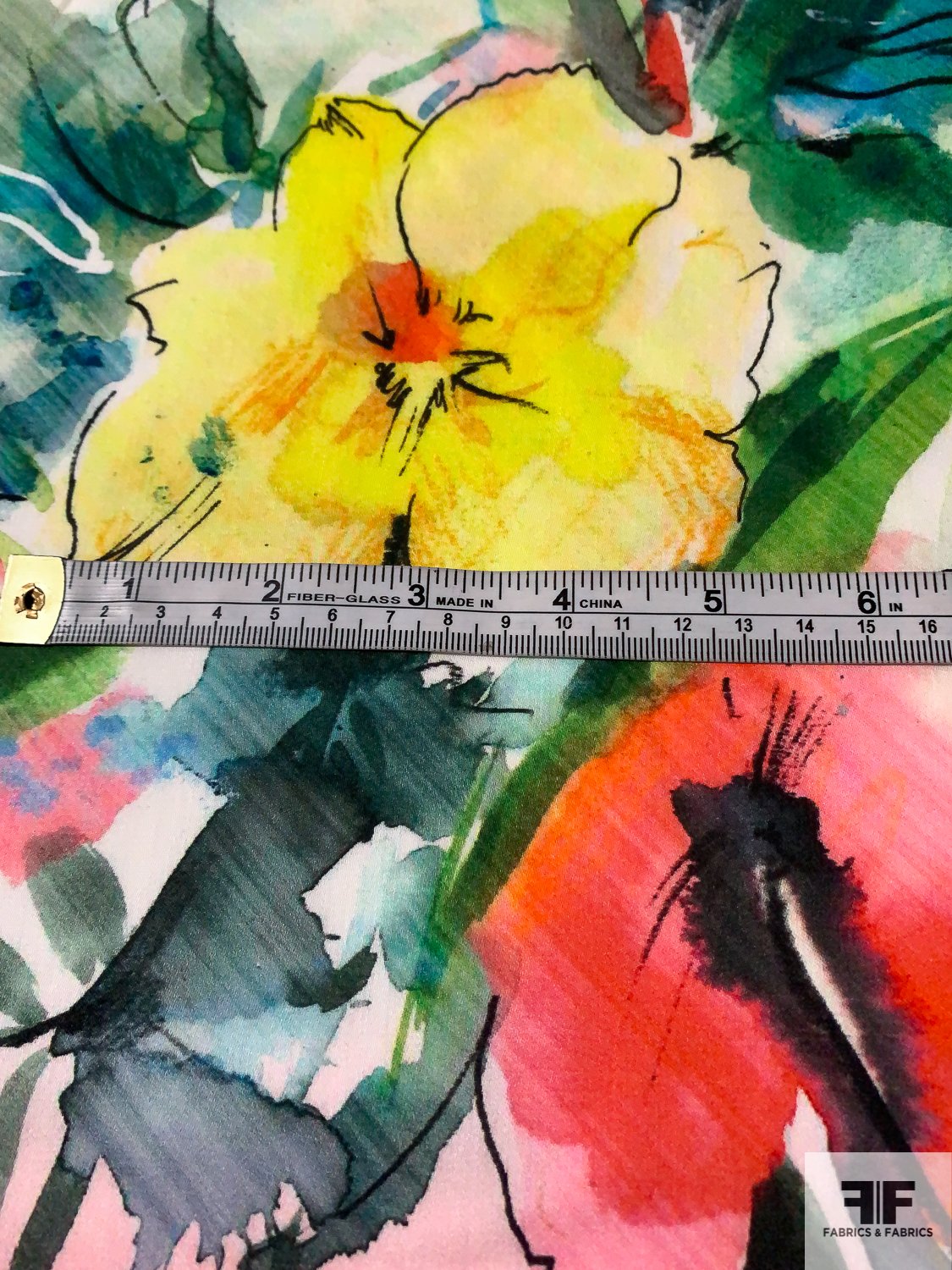 Streaky Watercolor Floral Printed Sateen Cotton Lawn - Multicolor