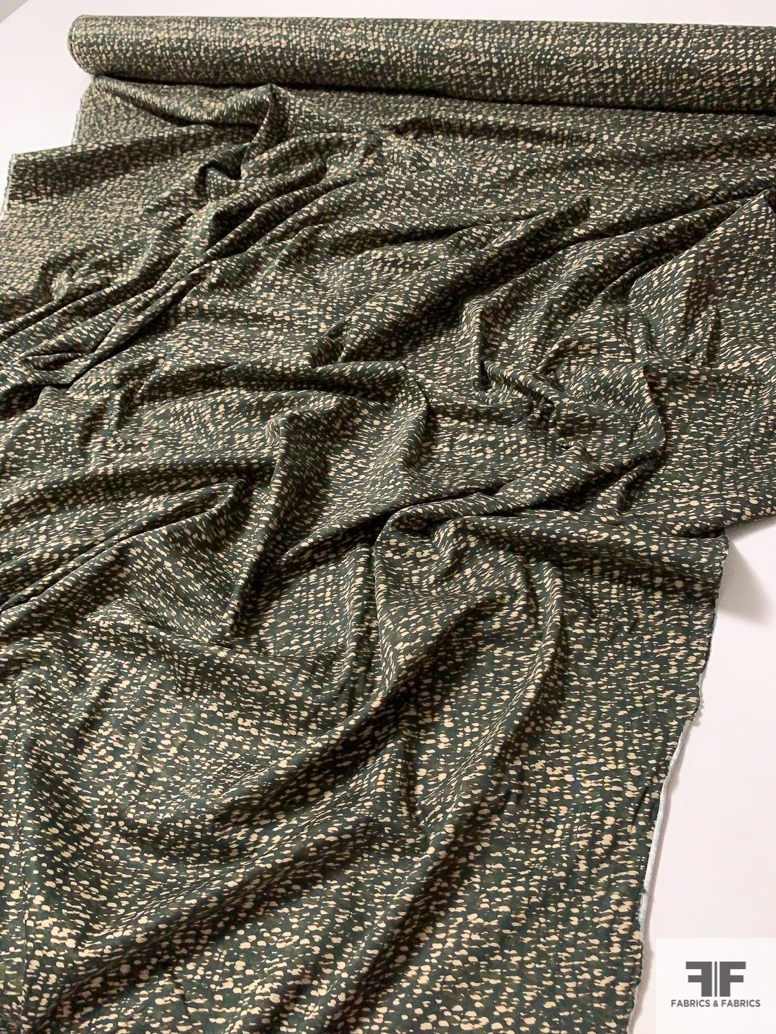 Italian Hazy Pebble-Look Printed Stretch Cotton Sateen - Dark Olive Green/Beige | FABRICS & FABRICS Fabrics & Fabrics Italian Hazy Pebble-Look Printed Stretch Cotton Sateen - Dark Olive Green/Beige | FABRICS & FABRICS Fabrics & Fabrics