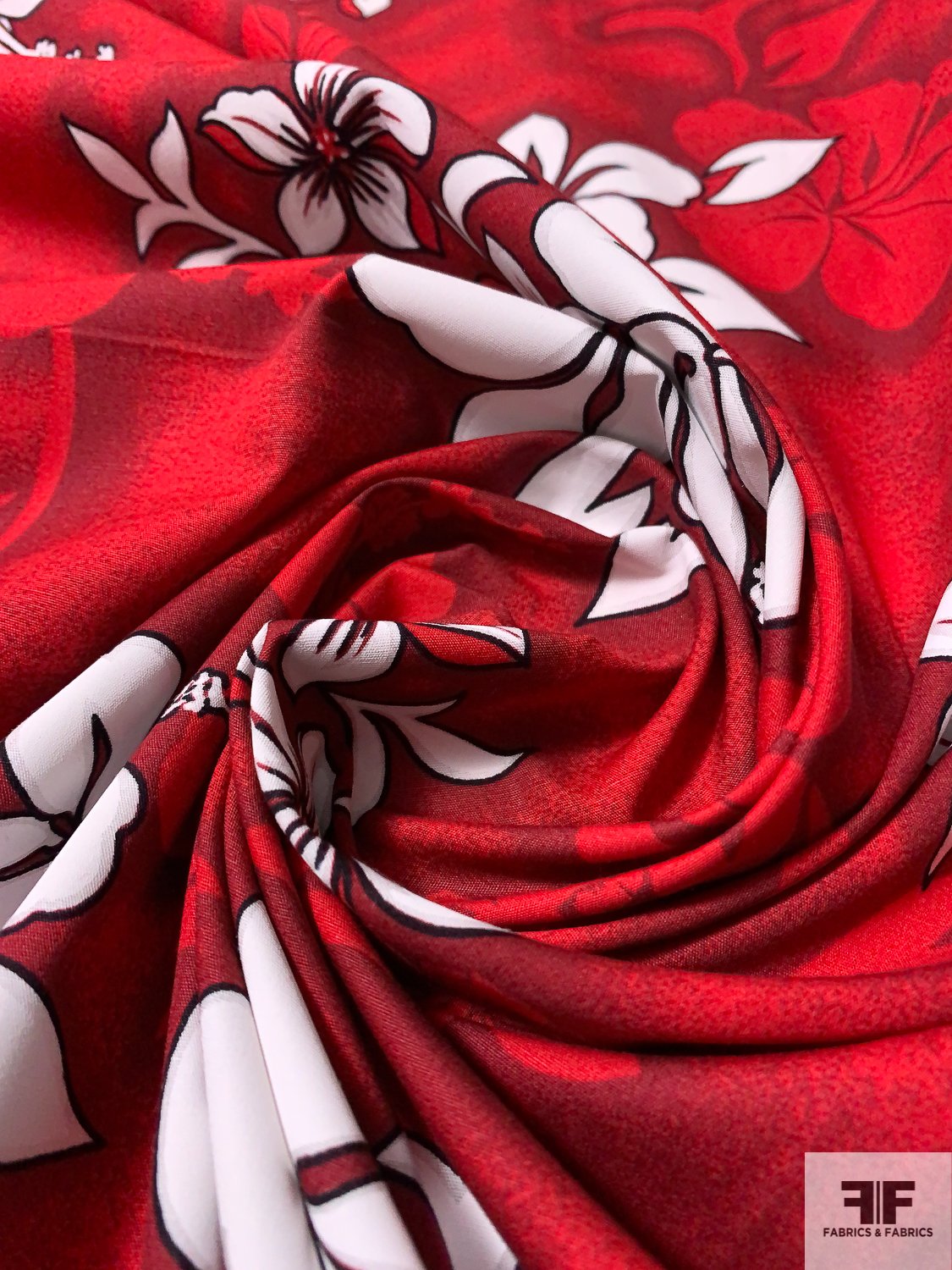 Vibrant Floral Printed Cotton Poplin - Red/White/Black Vibrant Floral Printed Cotton Poplin - Red/White/Black