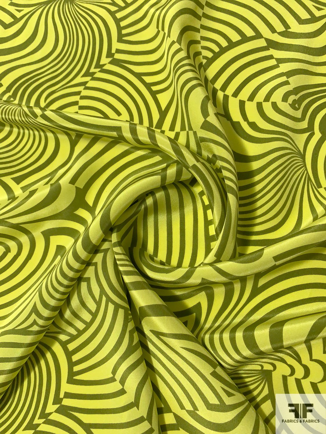 Groovy Hypnotic Printed Silk Crepe de Chine - Electric Lime / Olive Green