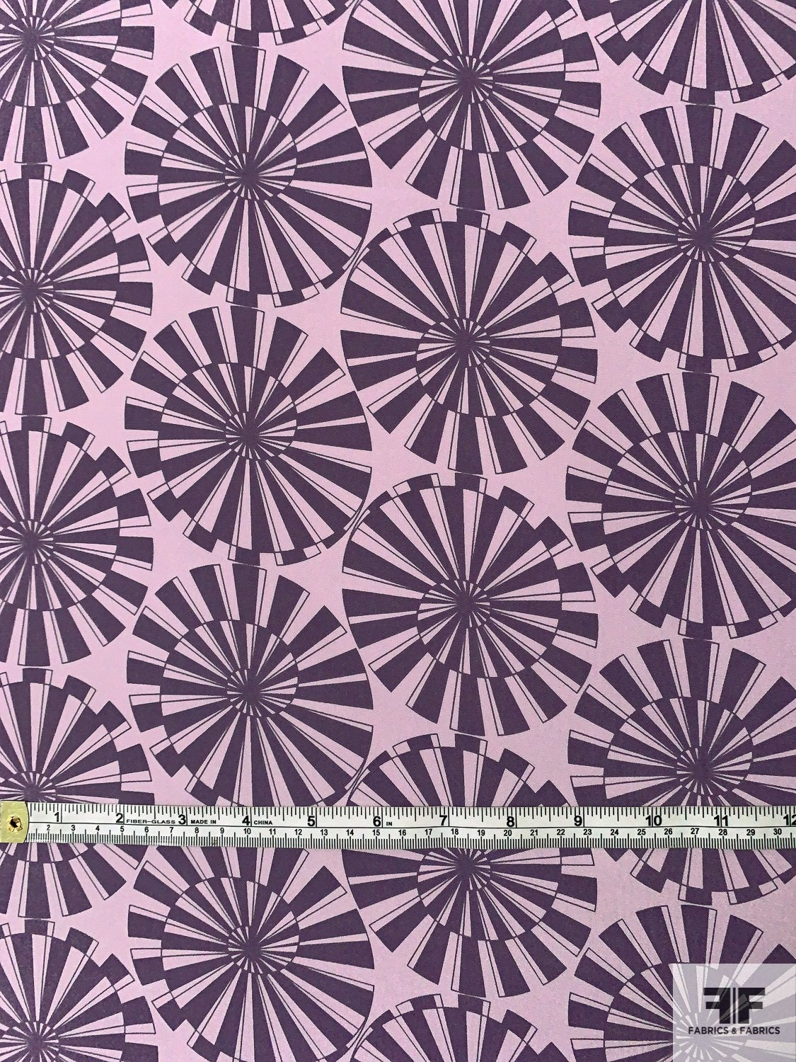 Hypnotic Circle Swirl Printed Silk Crepe de Chine - Dusty Lavender / Purple