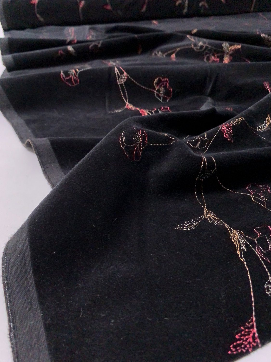Delicate Floral Embroidered Cotton Velveteen - Black / Berry Pink / Light Mave