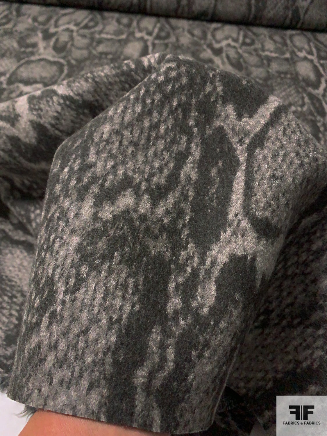 Italian Animal Pattern Reversible Virgin Wool Coating - Taupe / Grey / Onyx