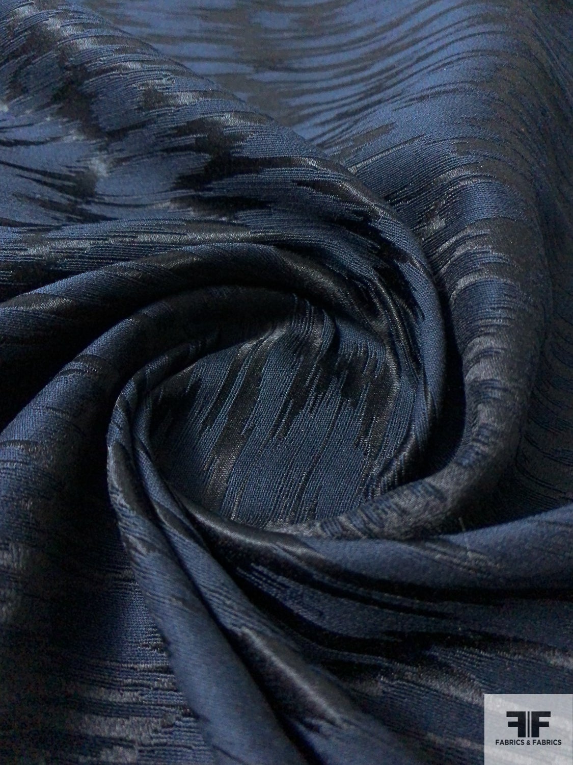 J Mendel Italian Hazy Streaks Silk and Cotton Brocade - Navy / Black