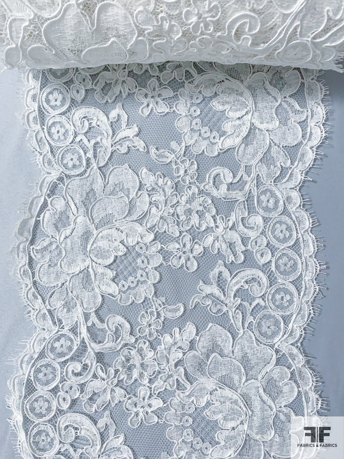 French Double-Scalloped Floral Alençon Lace Trim - Off-White - Fabric by  the Yard