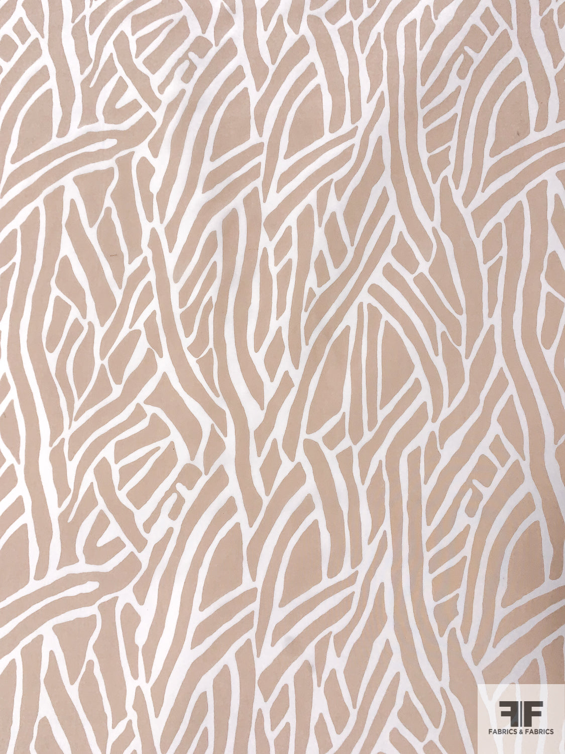 Intertwined Branch Graphic Printed Silk Crepe de Chine - Nude / White