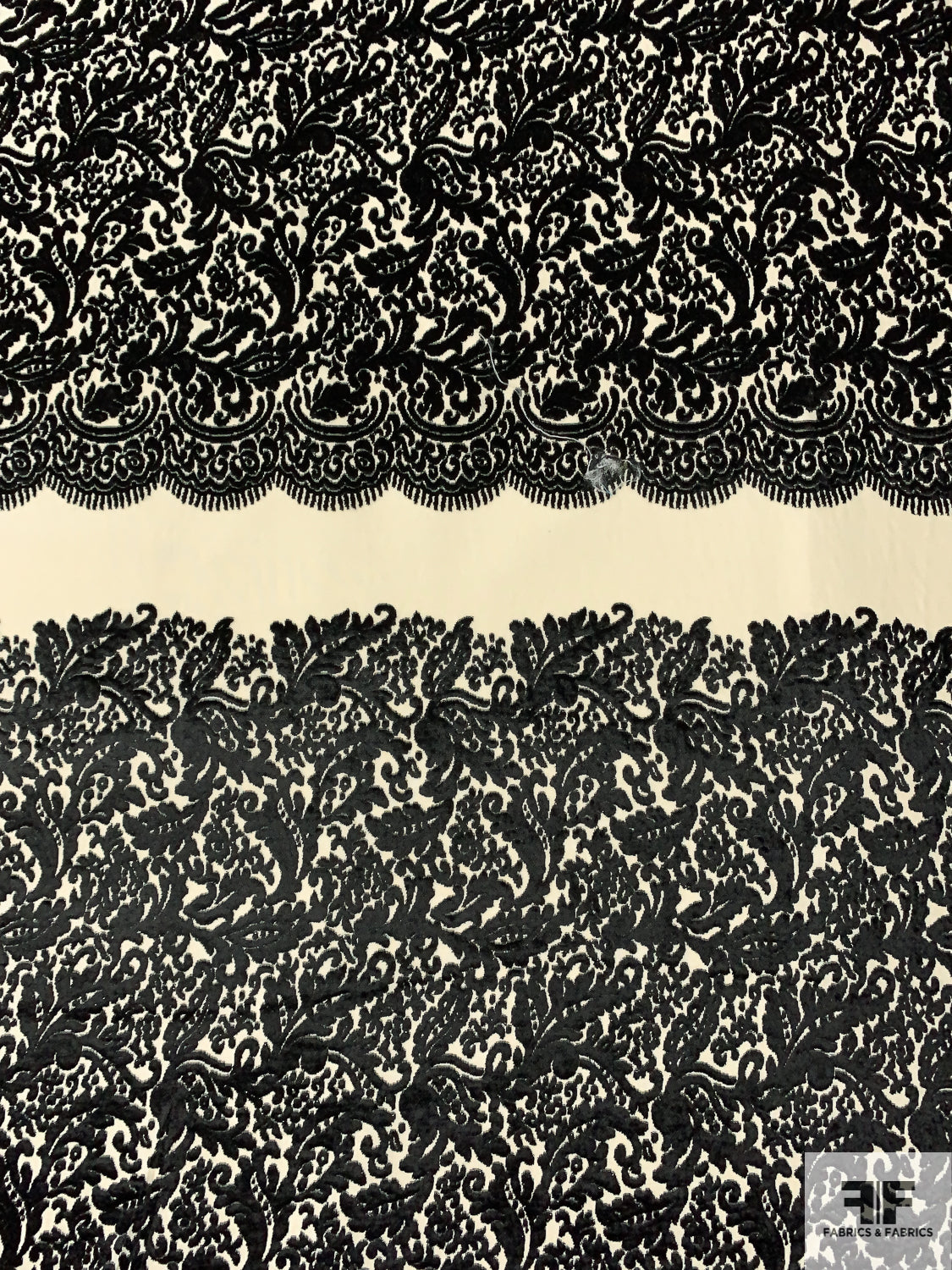 Italian Vintage DVF Stretch Panné Velvet Knit Panel - Black / Cream