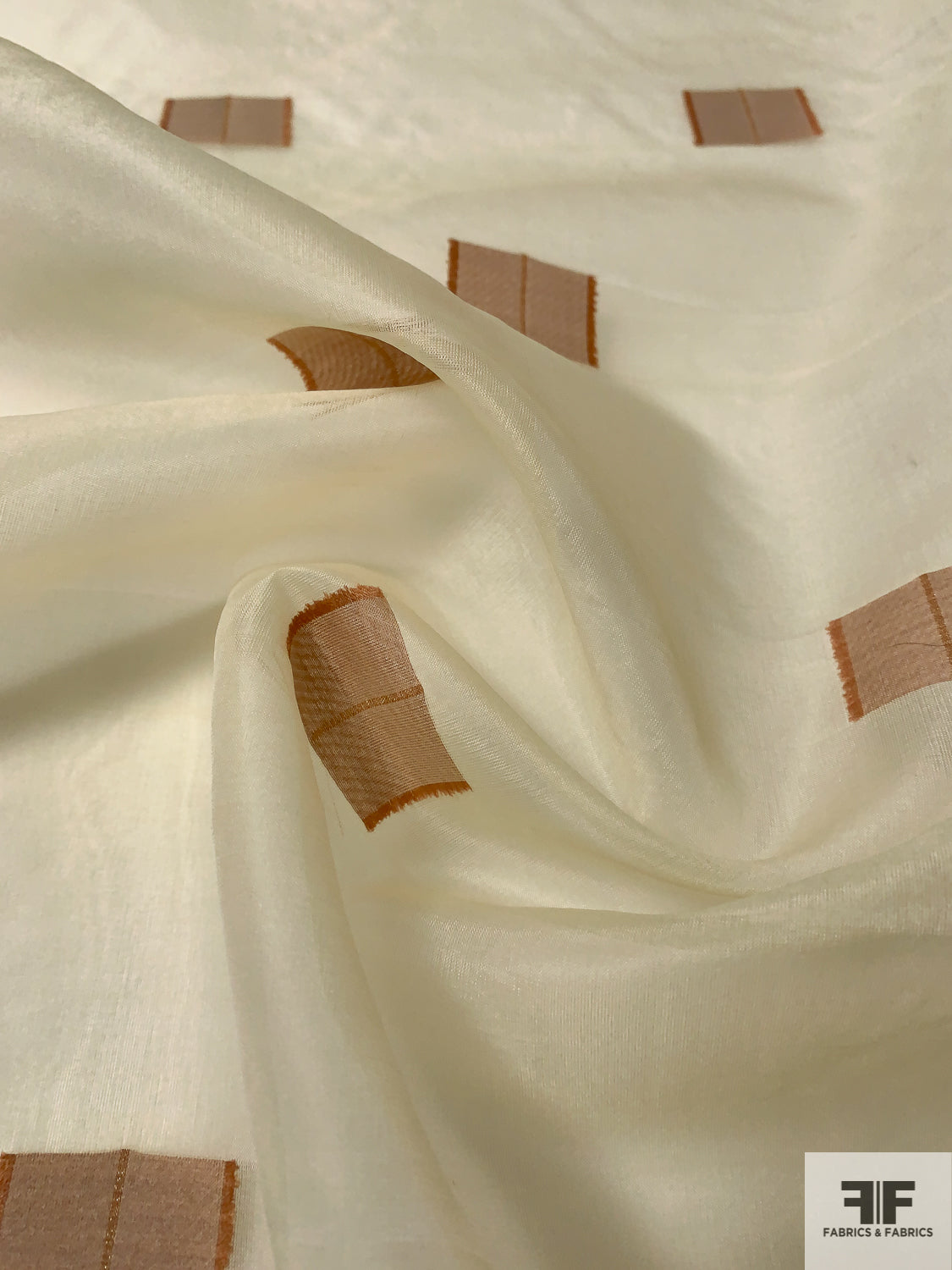 Rectangles Fil Coupé Stiff Silk Organza with Lurex Stitching - Dusty Coral / Ivory / Gold