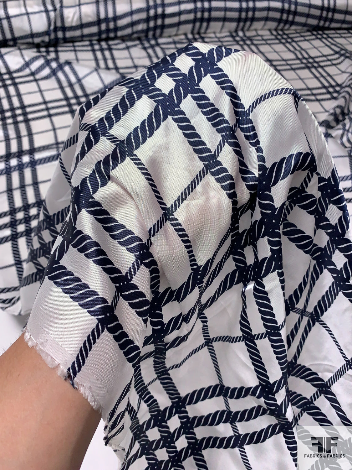 Plaid Rope Rope Plaid Printed Rayon Twill - Navy/Off-White | FABRICS & FABRICS ...