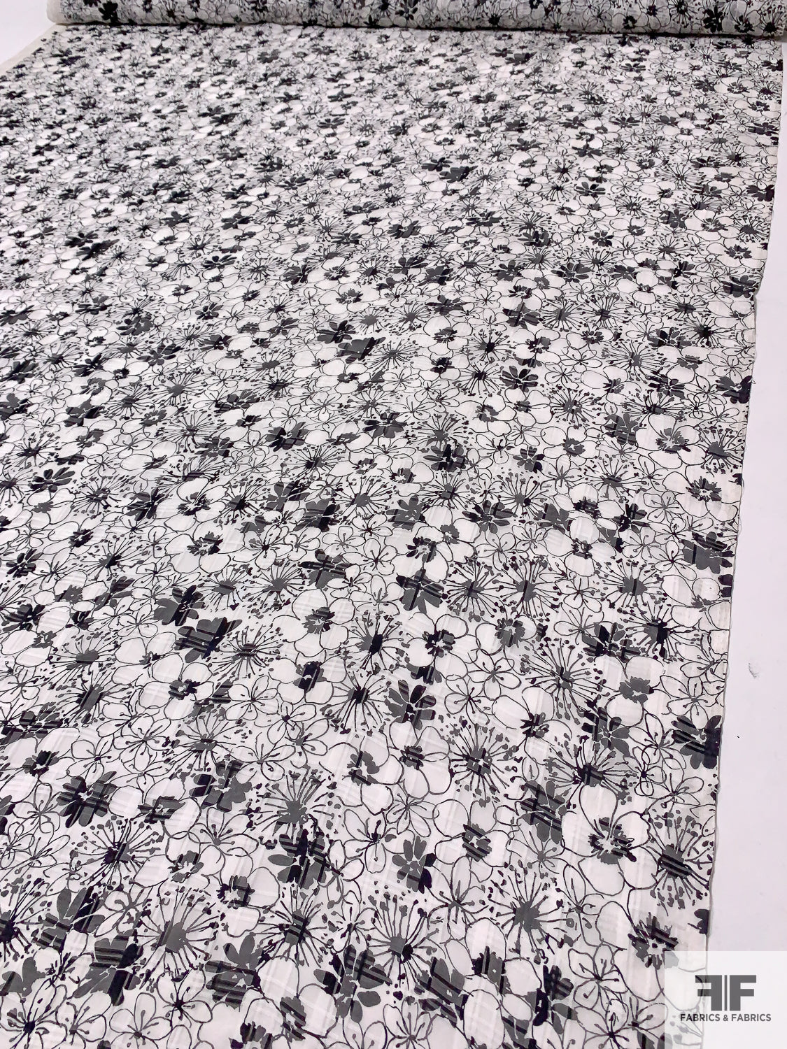 Floral Printed Plaid Burnout Soft Silk Organza - Black / Off-White