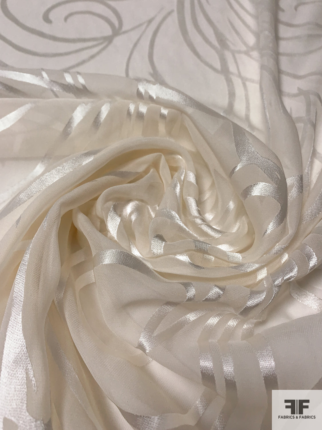 Wispy Swirl Lines Burnout Silk-Rayon Chiffon - Light Ivory