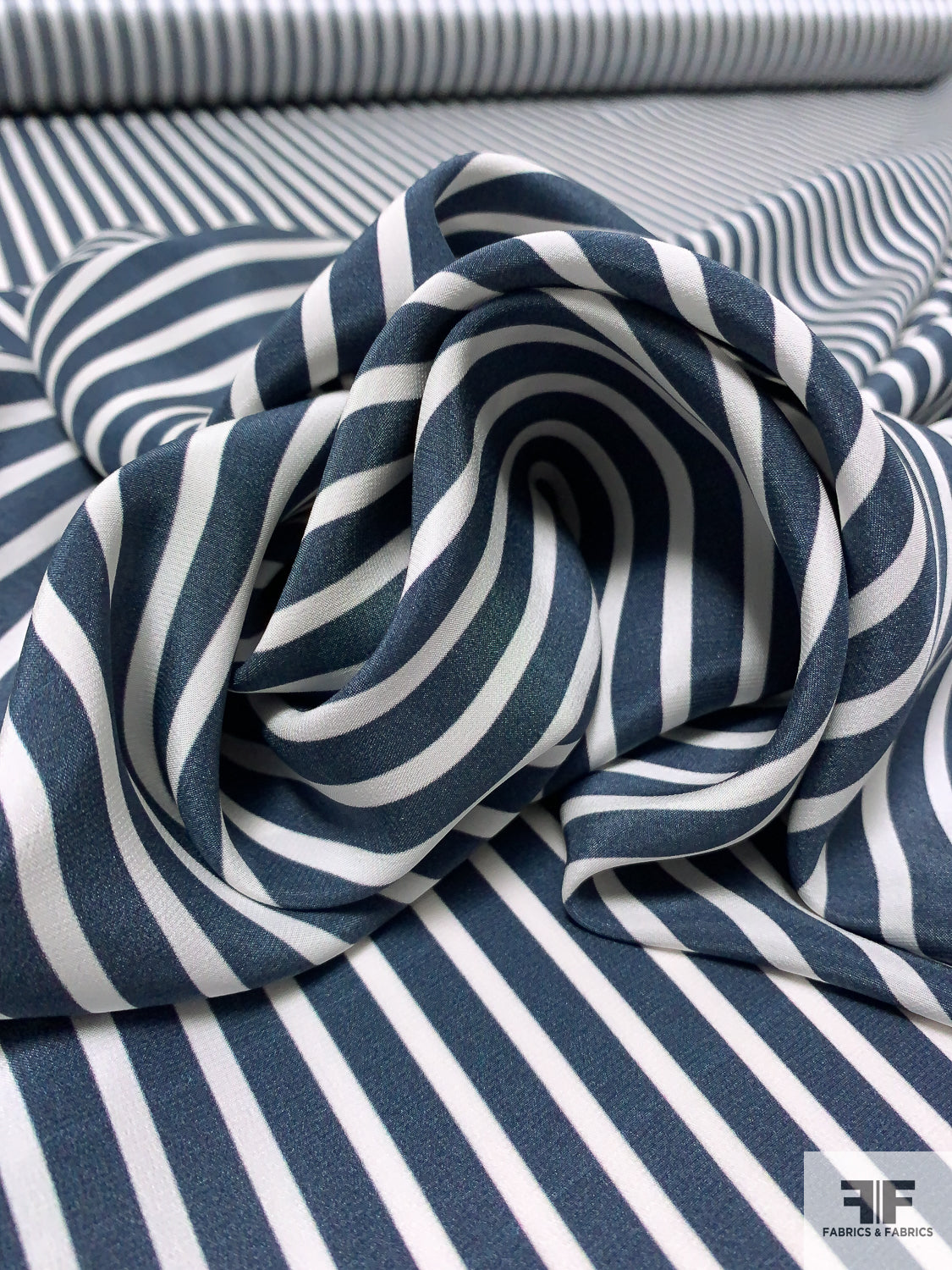 Vertical Striped Matte-Side Printed Silk Charmeuse - Navy / Off-White