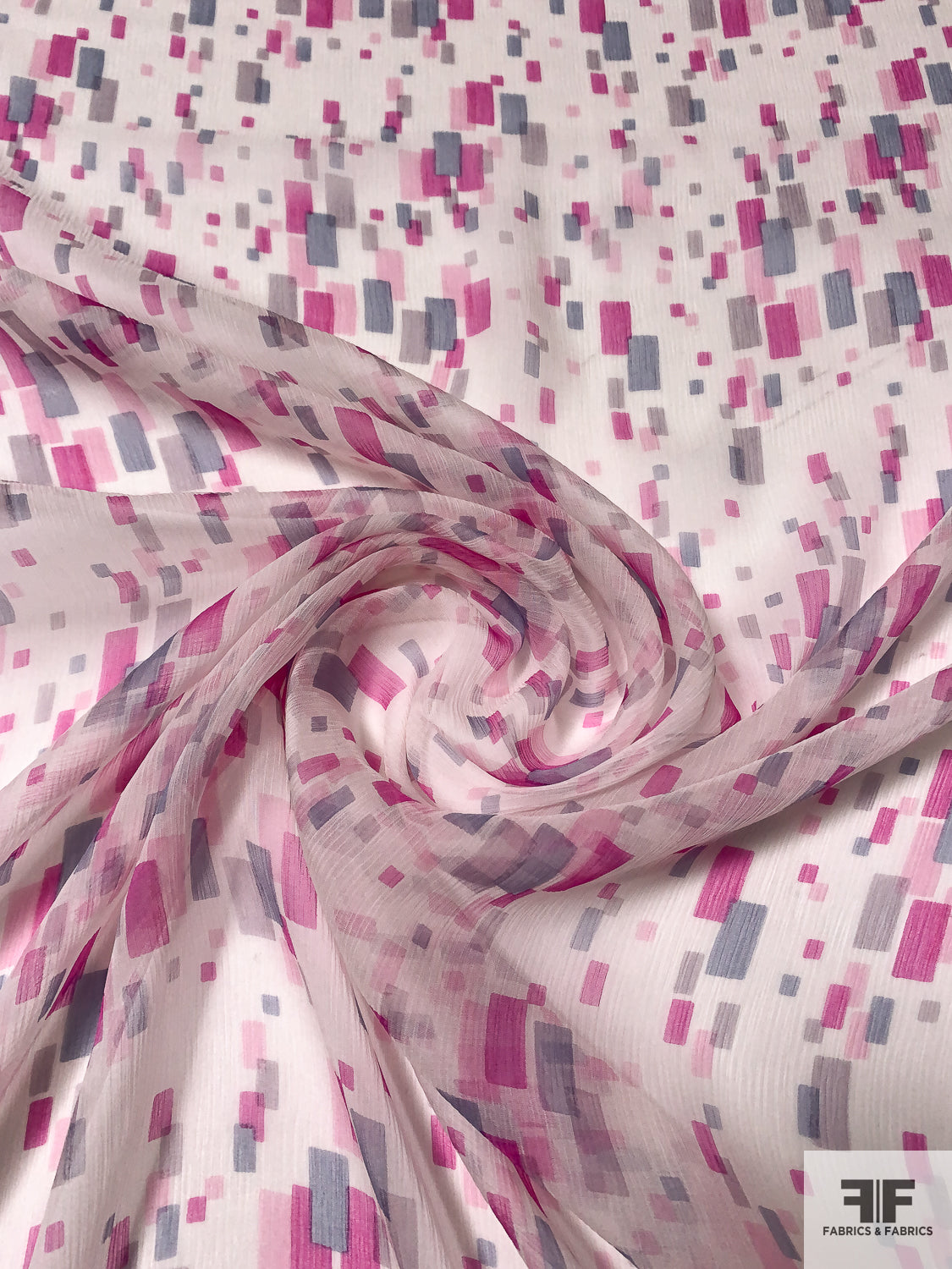 Floating Rectangles Printed Crinkled Silk Chiffon - Bubblegum Pink / Fuchsia / Dusty Lilac / Off-White