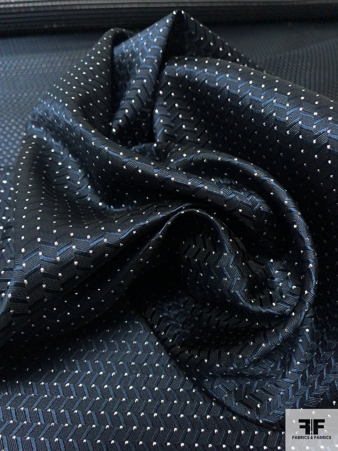 Chevron Lurex Dot Silk Necktie Jacquard Brocade - Navy / Silver