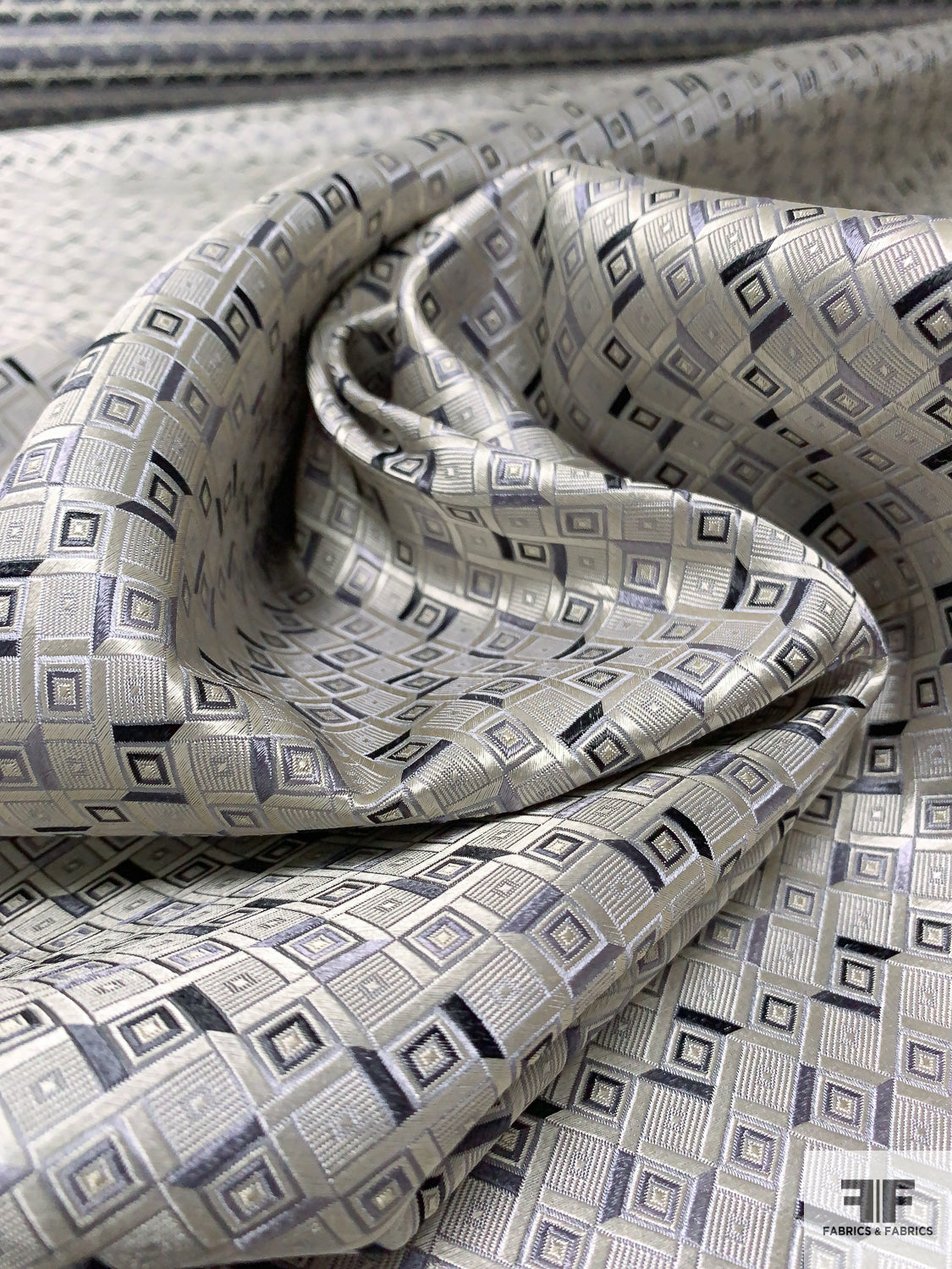 Geometric Silk Necktie Jacquard Brocade - Shades of Grey / Black