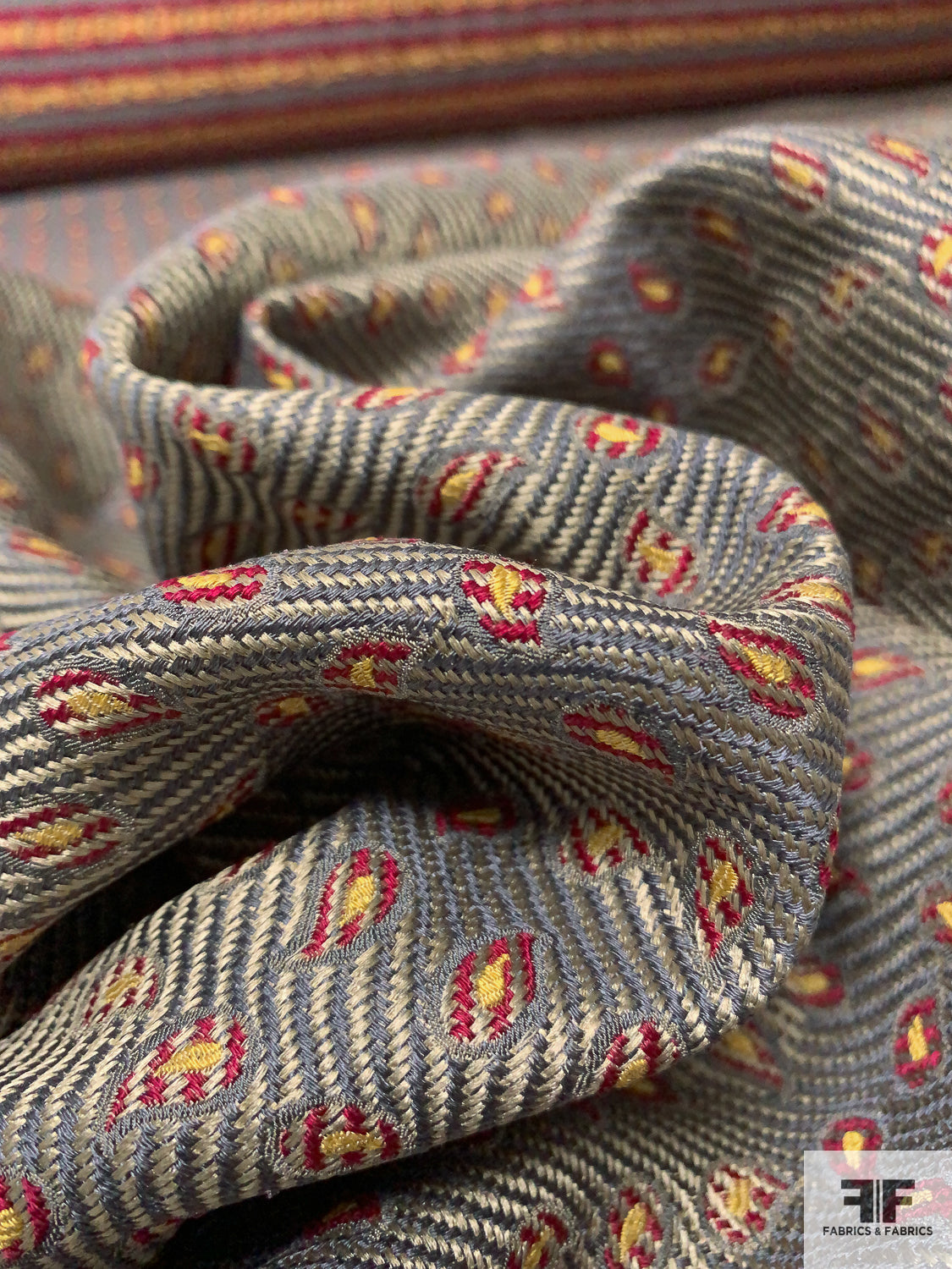 Ditsy Paisley Organic-Weave Soft Silk Necktie Jacquard Brocade - Clay Grey / Taupe / Red / Gold