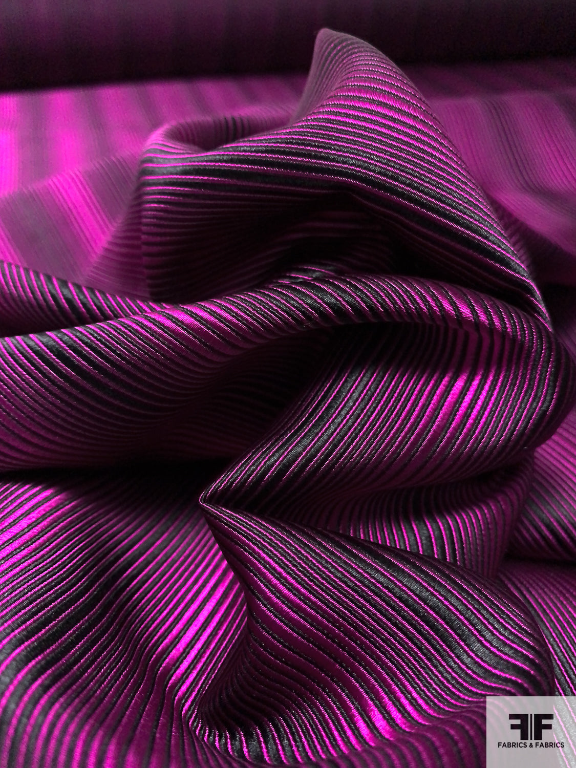 Vertical Gradient Striped Silk Necktie Jacquard Brocade - Magenta / Black
