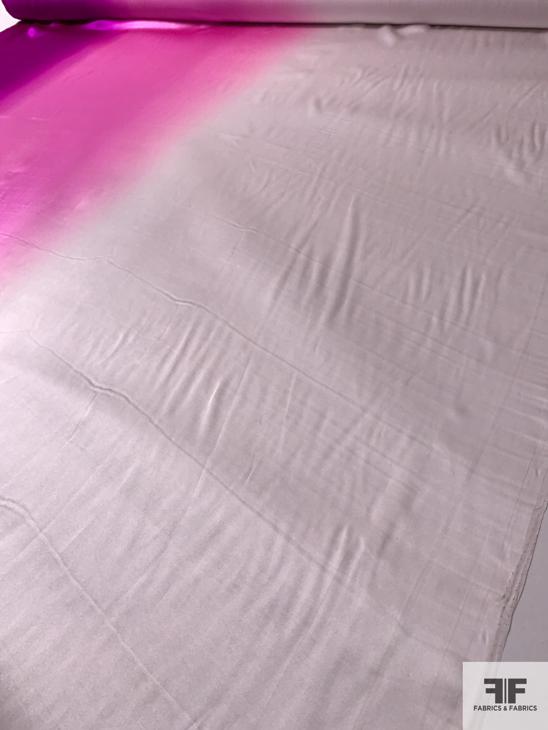 Ombré Printed Silk Charmeuse - Hot Pink / Dark Magenta / Off-White