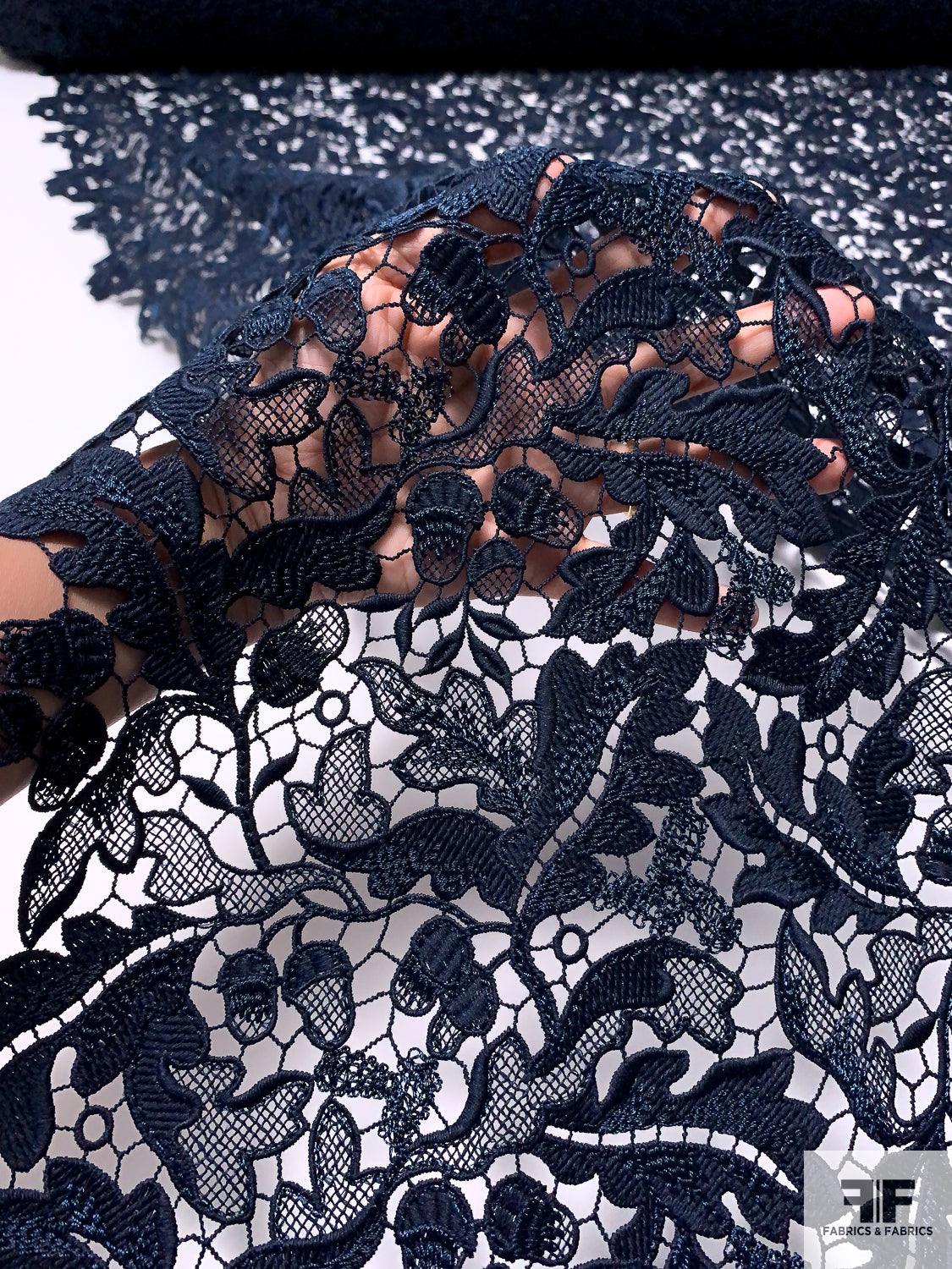 Double-Scalloped Leaf Guipure Lace - Navy