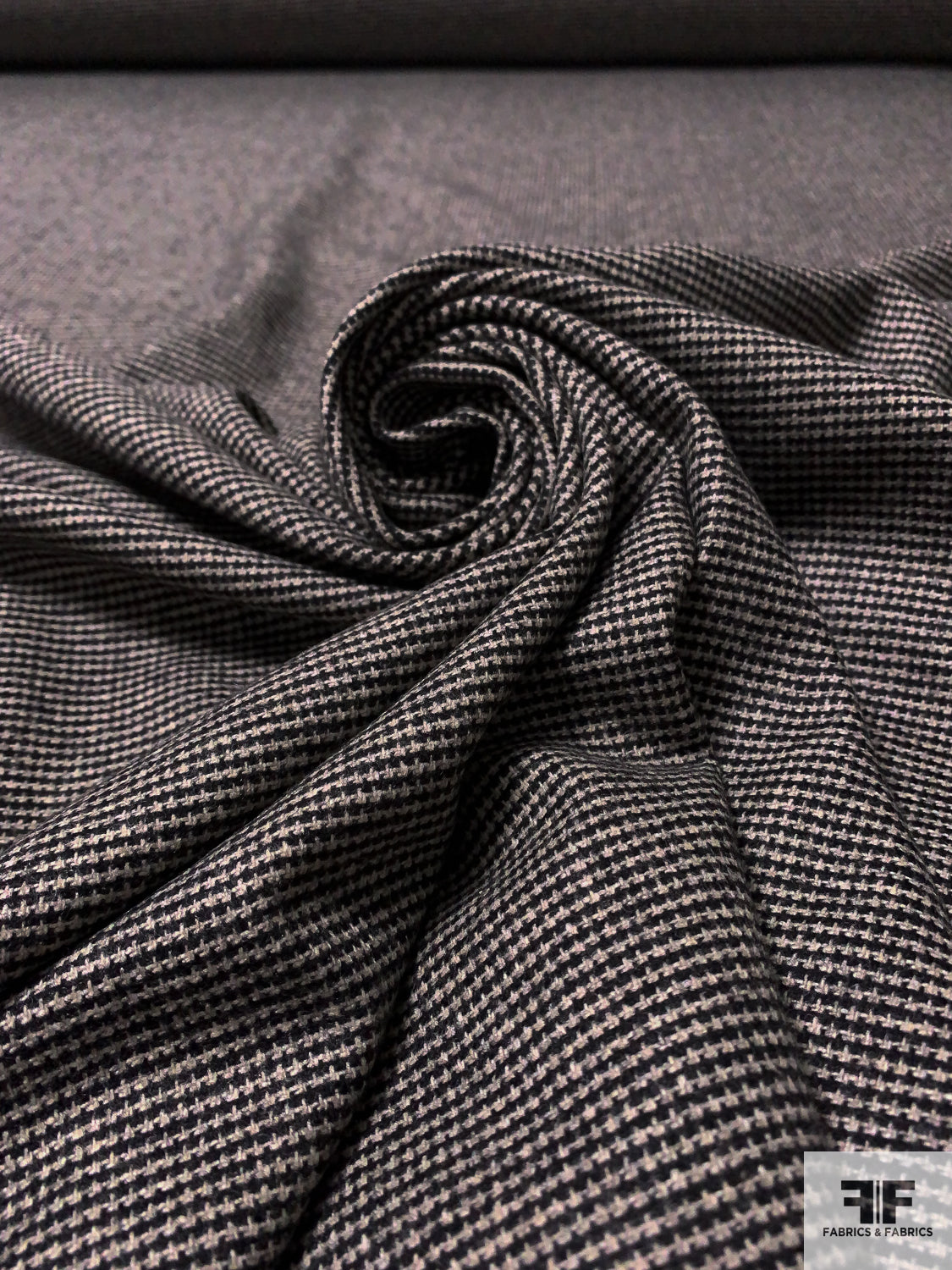 Italian Micro-Houndstooth Wool Suiting - Black / Off-White