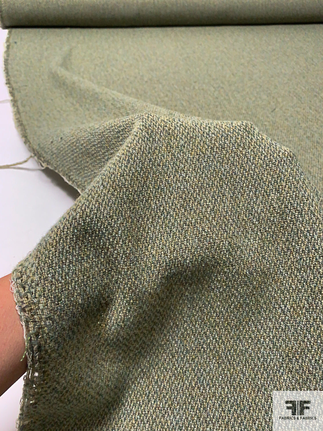 Timeless Wool Blend Tweed Suiting - Earthy Green