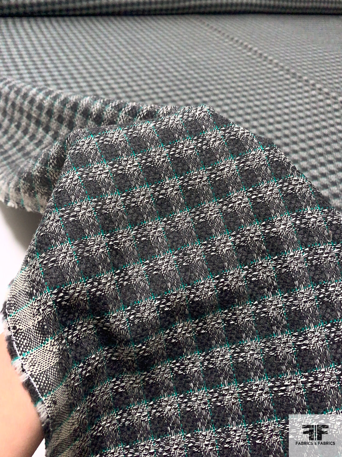 Gingham Wool Tweed Suiting - Dark Grey / Jade Green / Off-White