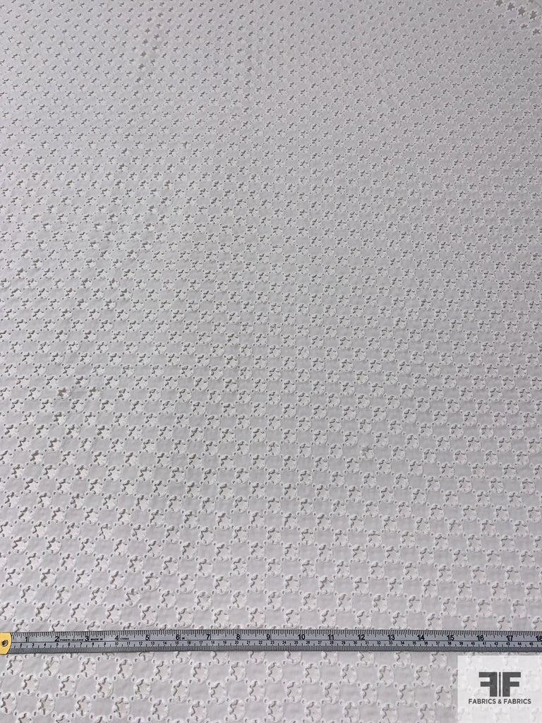 Stars in Circles Embroidered Eyelet Cotton - White | FABRICS & FABRICS ...