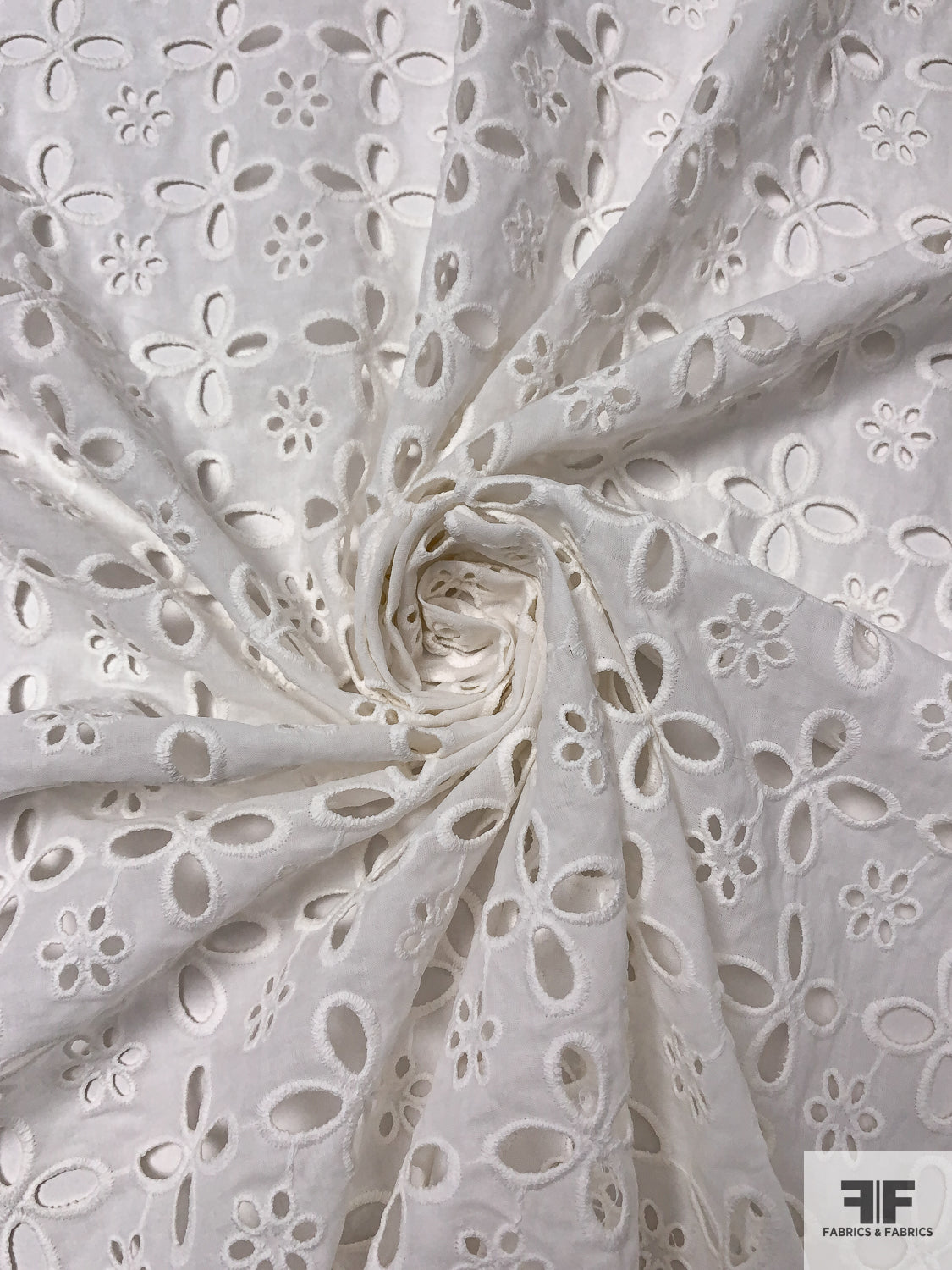 Floral Embroidered Cotton Eyelet - White  FABRICS & FABRICS – Fabrics &  Fabrics