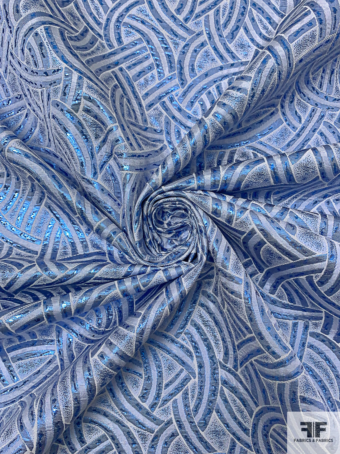 Italian Interlinked Design Metallic Brocade - Metallic Blue/Off-White ...