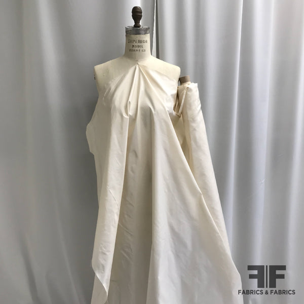 Solid Silk Taffeta - Cream – Fabrics & Fabrics