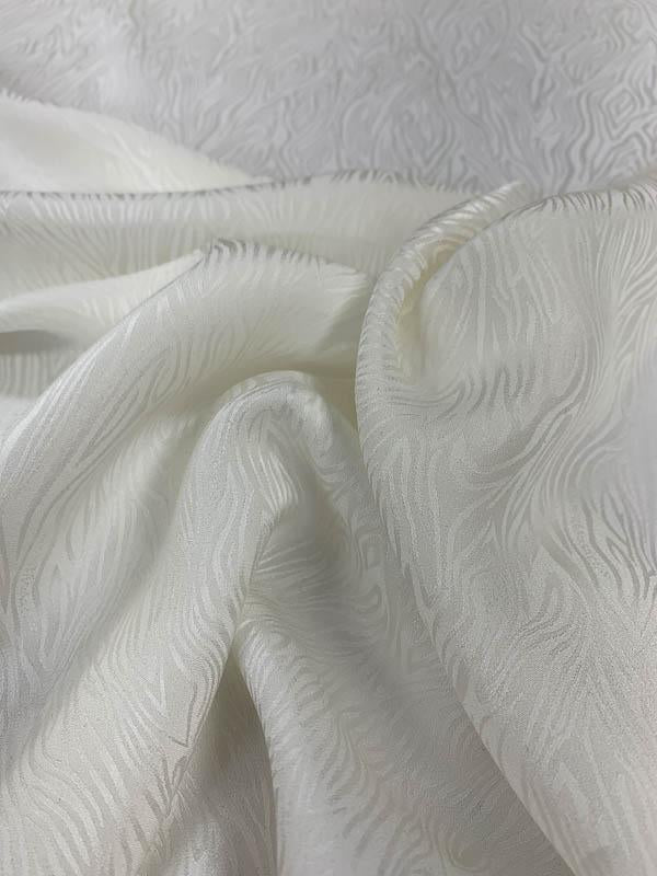 Marbly Wavy Pattern Silk Jacquard - Off-White | FABRICS & FABRICS ...