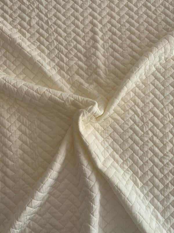 Crosshatch Pattern Quilt-Like Rayon Poly Knit - Off-White - Fabric by the  Yard
