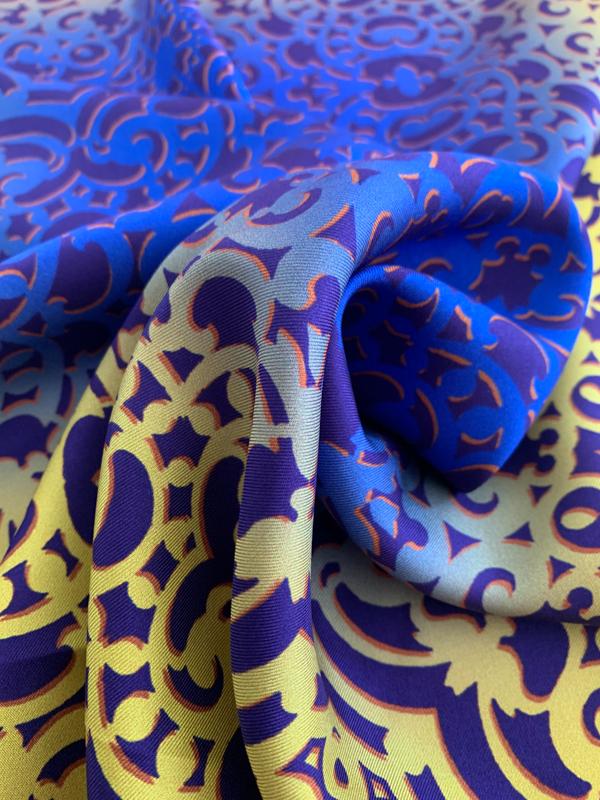Square Regal Design Printed Fine Silk Twill Panel - Multicolor
