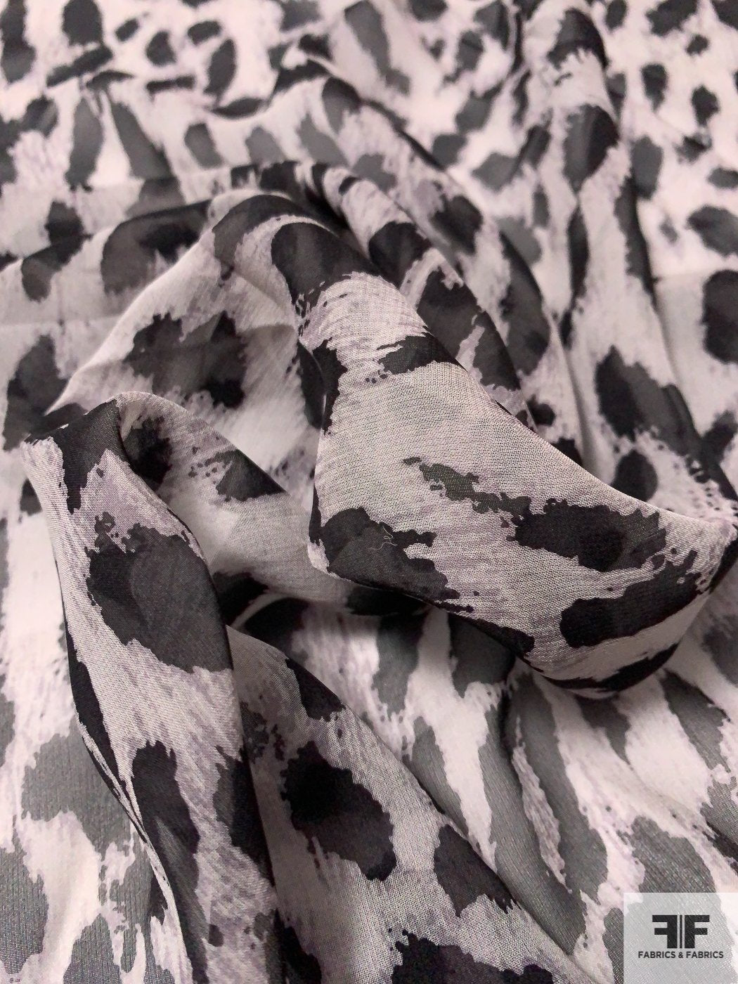 Animal Pattern Printed Silk Chiffon - Black / Grey