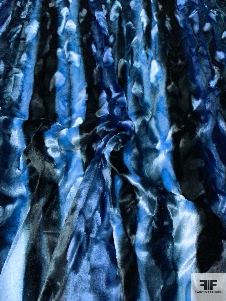 Italian Vertical Striped High Pile Panne Velvet (Low-Pile Faux Fur) Novelty - Shades of Blue