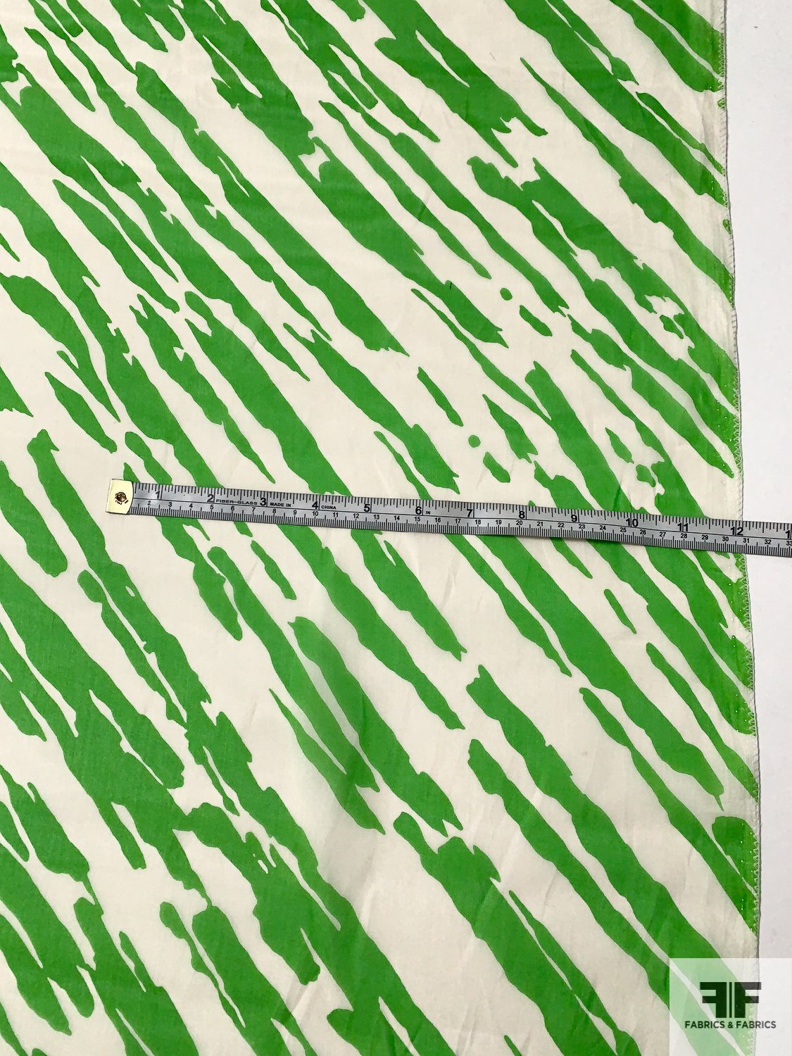 Italian Diagonal Brushstroke Striped Printed Silk Organza - Kelly Green / Off-White
