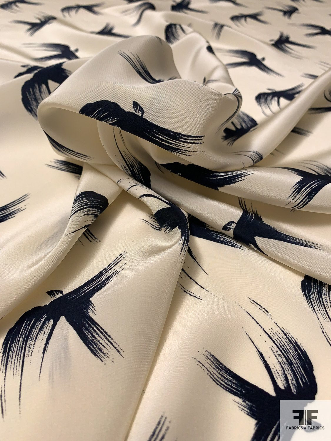 Brushstroke Birds Printed Silk Crepe de Chine - Ivory / Navy