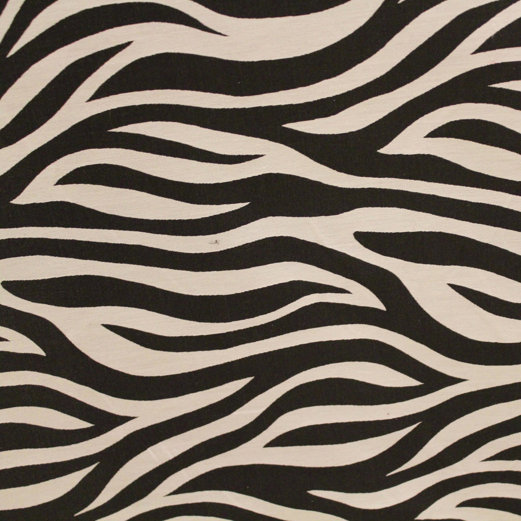Black/White Zebra Print Silk Wool Black/White Fabrics & Fabrics