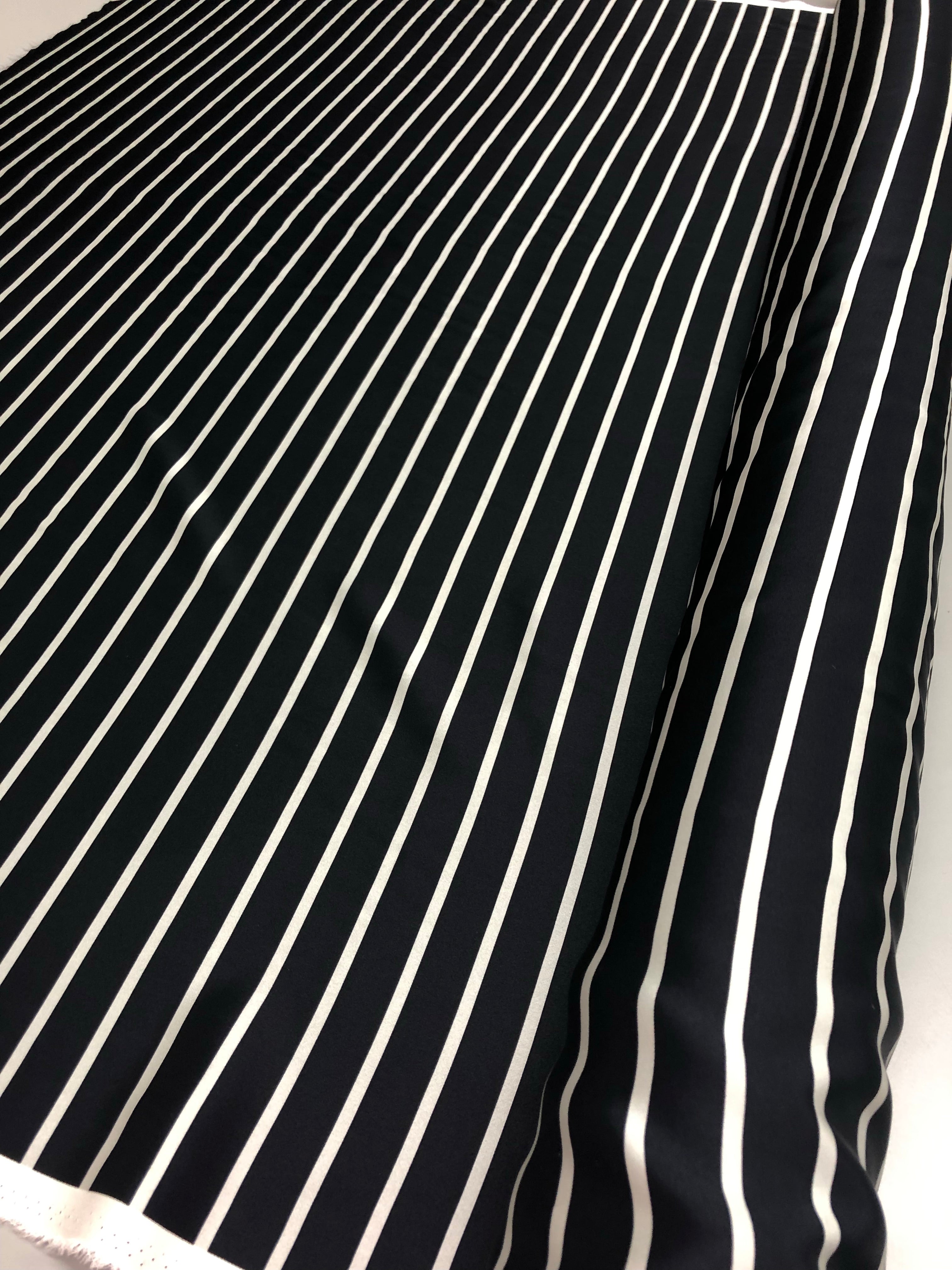 Striped Heavy Weight Double-Face Silk Charmeuse − Black/White
