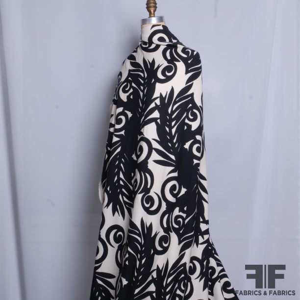 Large-Scale Fern Printed Wool Crepe - Black/Off-White - Fabrics & Fabrics